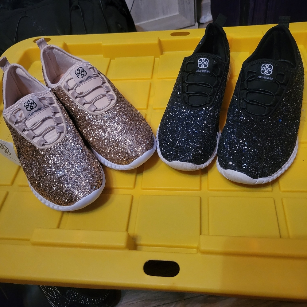 Daisy Fuentes Sparkle Shoes